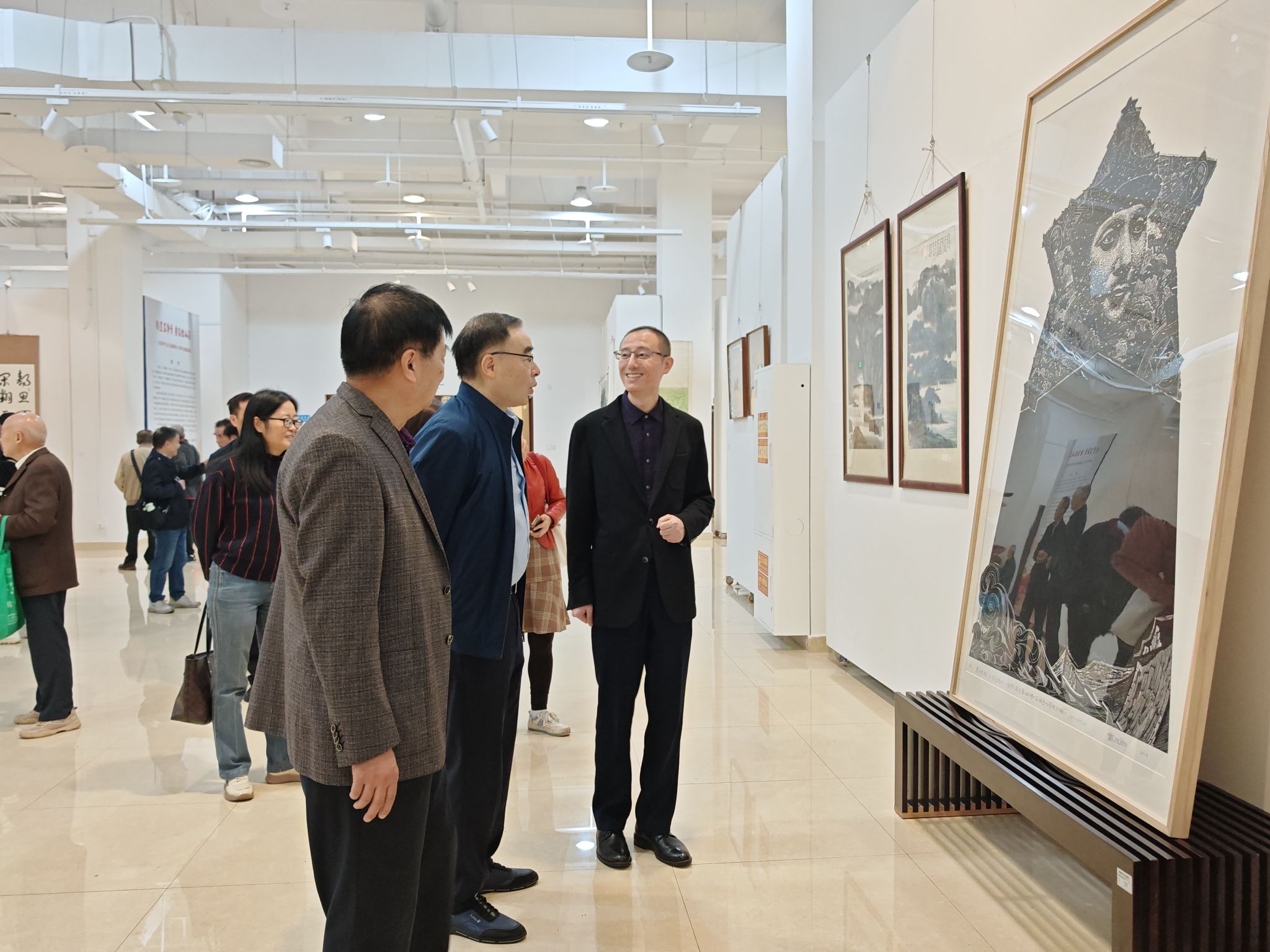 原图大小:3.02MB文件名称:庆祝中华人民共和国成立75周年老年书画摄影展黄杰 威廉希尔williamhill官网书画研究会提供.jpg